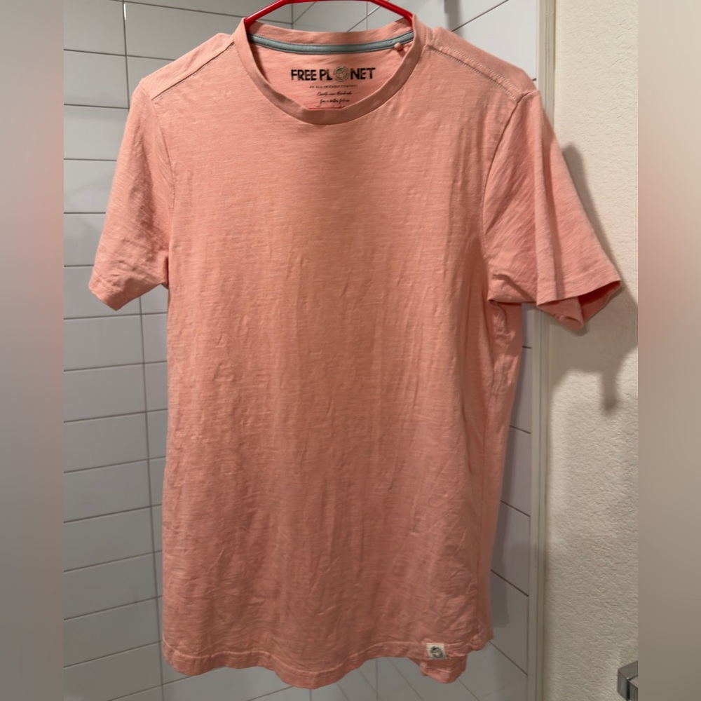 Free Planet • Peach/Pink Organic Cotton T-shirt • Unisex Sex S
